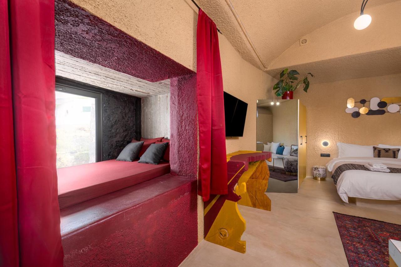 Canyon Santorini Fira  Exterior foto